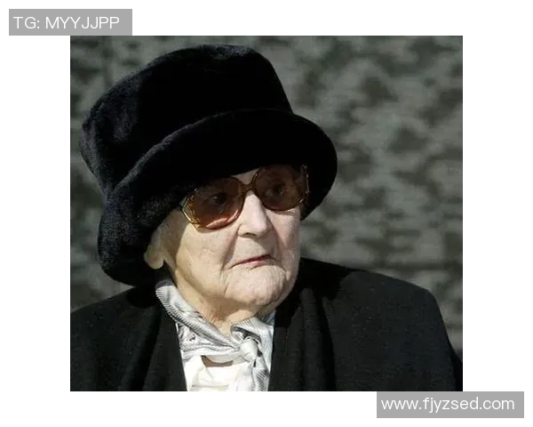 二战时期足球球星转战军官的传奇人生与战场英勇事迹