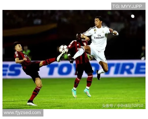 35位足球巨星纵览：从世界巅峰到传奇背后的故事与成就